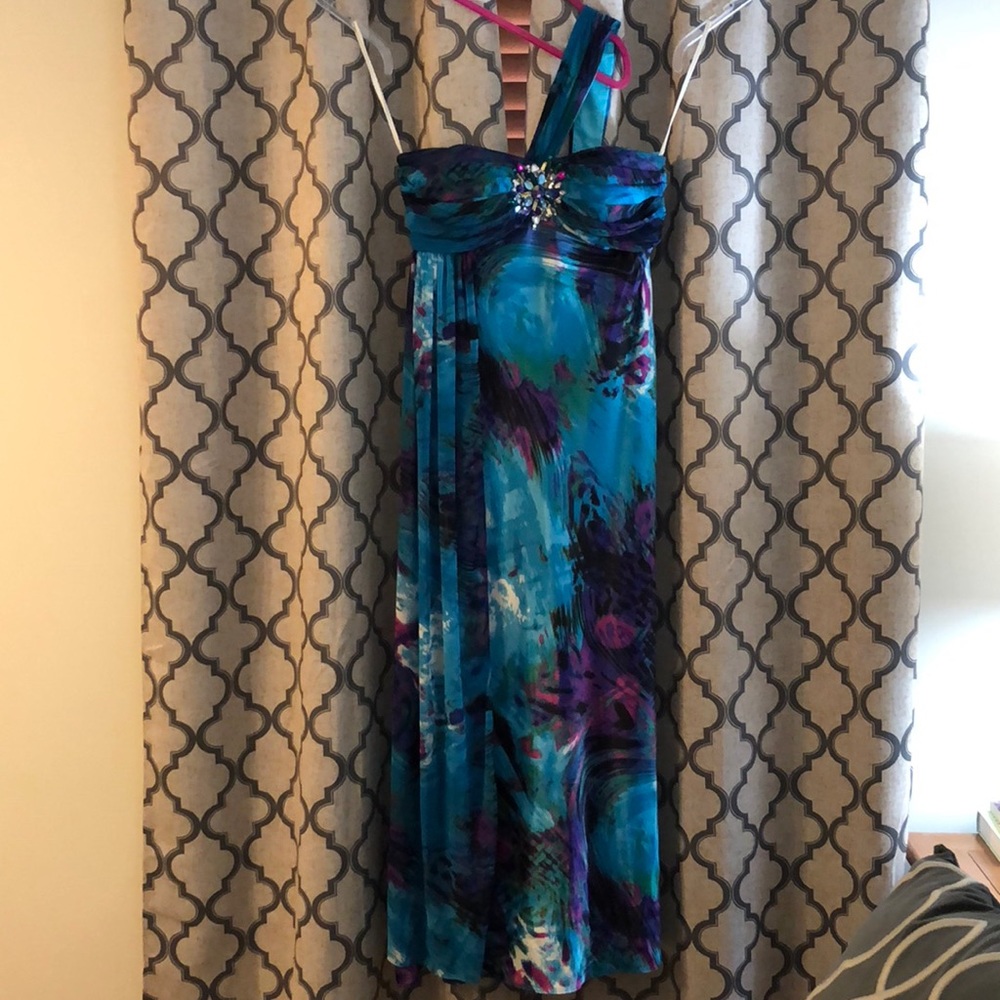 One shoulder colorful evening dress- has slit